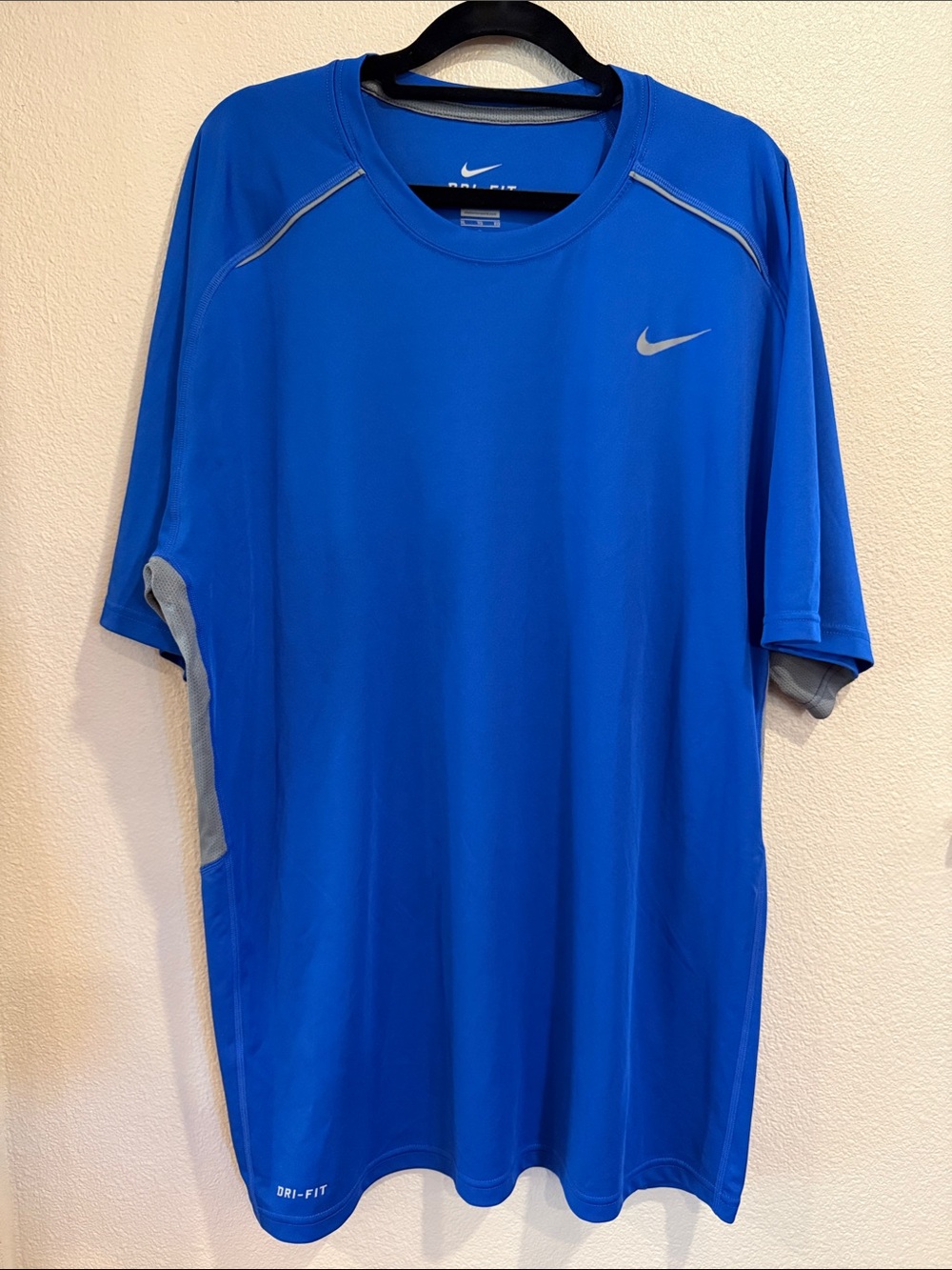 Nike Men’s Dri-FIT Short Sleeve Tee - Blue with Gray Accents